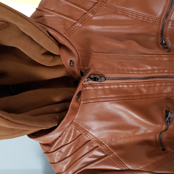 Jacket - Picture 9 of 10